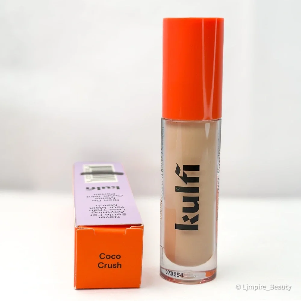 Kulfi Main Match Hydrating Concealer in Coco Crush w/ 2 No Crease Hair Clips